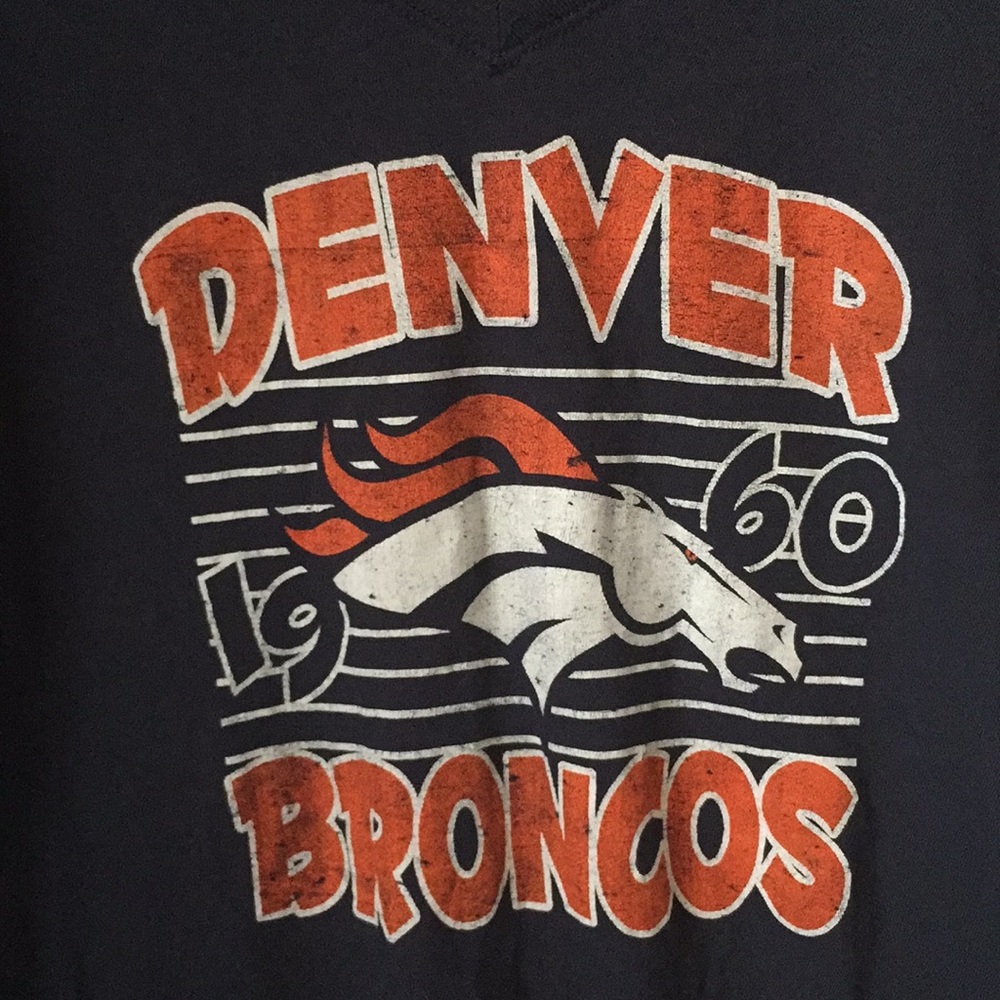Denver Broncos V-Neck T-Shirt - Picture 2 of 4